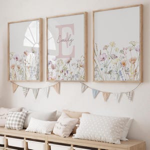 Set di 3 decorazioni per la cameretta dei bambini con fiori di campo, stampe da parete personalizzate con fiori per la cameretta dei bambini, stampe per la cameretta dei bambini in stile boho, poster con nome personalizzato ad acquerello