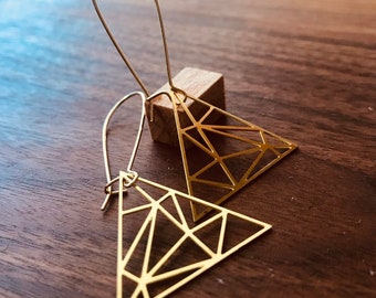 Triangulate, Earrings in Brass