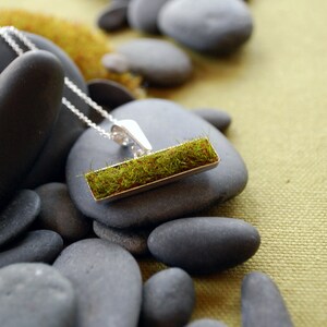 Gather Moss Pendant, Horizontal image 2