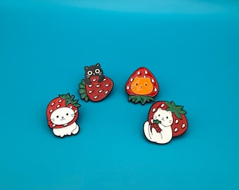 Erdbeer Cats, Schöne Pins für deinen Liebsten, Geschenke, Pet, Anstecker, Pins and buttons