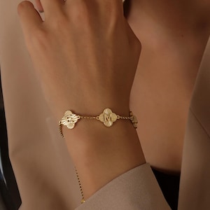Trevo da sorte de quatro folhas, concha da moda, personalizado, 1-6 letras, nome, banhado a ouro, metal, aço inoxidável, pulseira ajustável