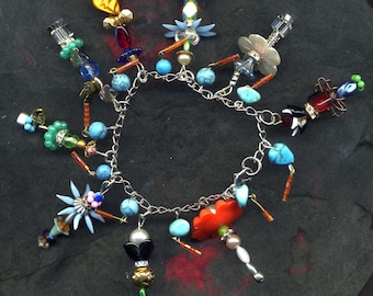 BLOOM a floral charm bracelet... perfect for summer!