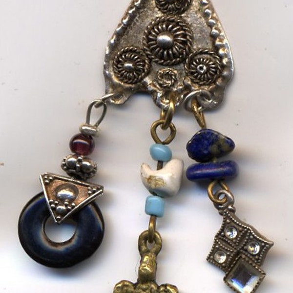 My Favorite Four Pendant featured in 2008 book 1000 JEWELRY INSPIRATIONS