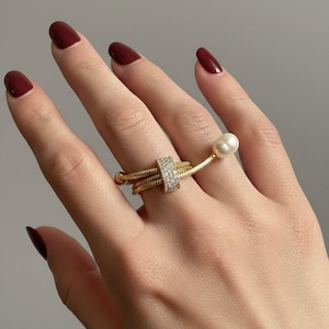 Verstellbarer Ziehring mit Süßwasserperle in Gold und Silber