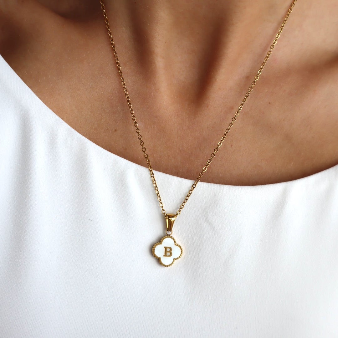 Cz And Shell Clover Pendant Faceted Beaded Necklace - Sea Life