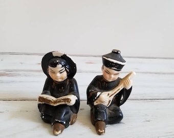 Vintage Asian Salt and Pepper Shakers: Retro Kitchen Decor