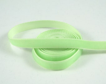 Celery Green 9 mm Polyester Velvet Ribbon- 2 Yard