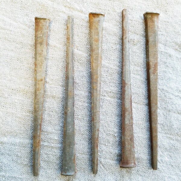 5 Large Rusty Vintage Square Nails for Assemblage Art, Collage