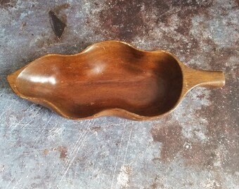 Wooden leaf bowl boho cottagecore