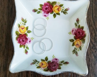 Cottage Rose Square Bowl Bone China