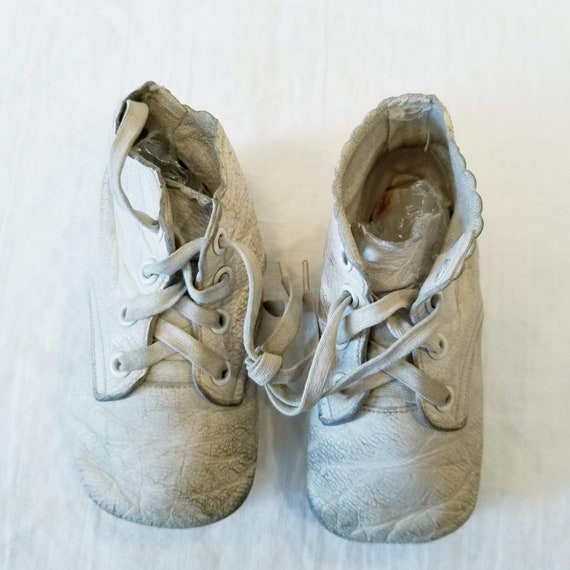 Vintage White Leather Baby Booties, Collectible, … - image 4