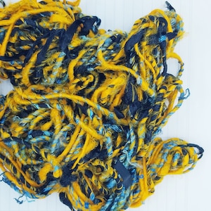 Fil de soie végétalien noir et orange effrayant - 4 yards, collage, tissage, arts du papier