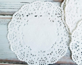 Set of 12 Paper Doilies- Crafting supply daisy flowers