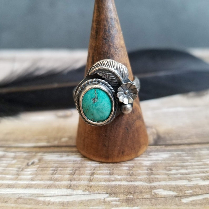 Stamped Sterling Ring Floral Ring Boho Ring Western Ring Sterling Silver /& Turquoise Stone Ring