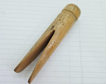 Vintage Large Wood Peg Clothespin - Vintage Laundry Farmhouse Decor Crafting