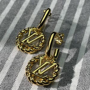 Vintage Earrings Louis Vuitton Wonderful Gold Tone Earrings