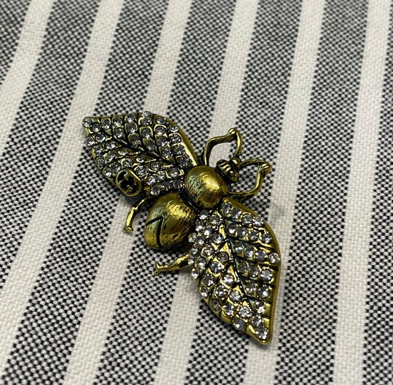 Vintage gucci gold brooch - Gem Vintage gucci gold brooch - Gem