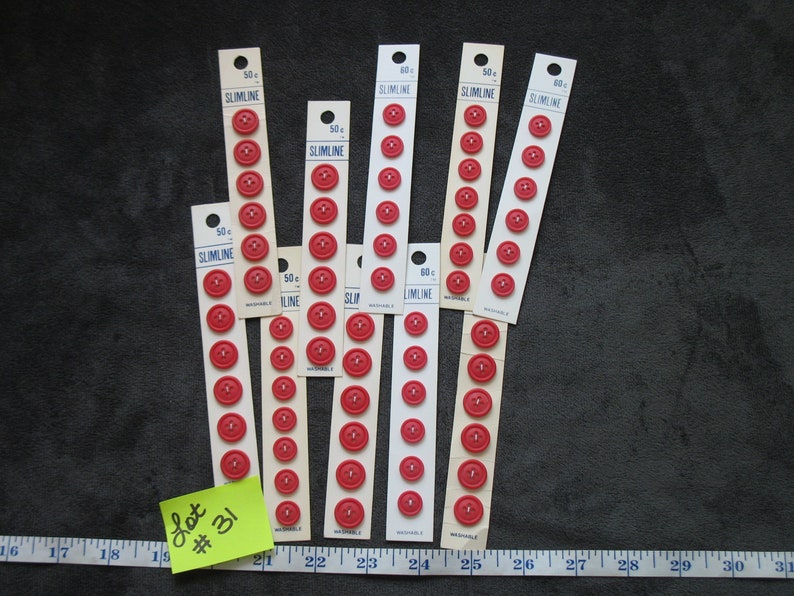 REDS Lot of 10 Cards Vintage Sewing Buttons on Original Cards