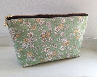 Japanese Cotton/Pencil Case/Makeup Bag - Flower in Green Field