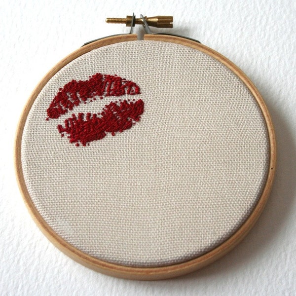 Hoop Art Lipstick Traces Hand Embroidered Sweetheart Wall Plaque