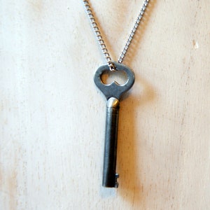 Vintage Antique Skeleton Heart Key Necklace with Vintage Stainless Steel Chain #2