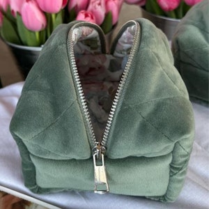 Flauschige Kosmetiktasche, weiche Kosmetiktasche für die Reise Bild 1