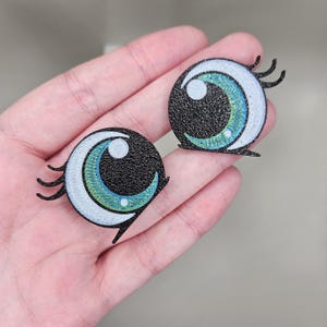 Crochet Eyes - Style: Bella with Lashes for Crafts, Plushies and Fiber arts, 20mm, 30mm.  New pack sizes and colours added!