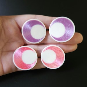 Crochet Eyes - Style: White Kawaii style for Crafts, Plushies and Fiber arts 15mm, 20mm, 25mm, 30mm.  New pack sizes and colours added!