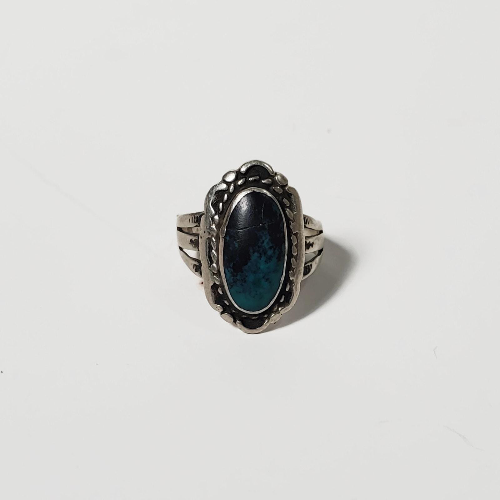 Vintage Sterling Silver Turquoise Ring Size 6.5