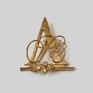 Vintage Avon President&#39;s Club Award Pin 1992