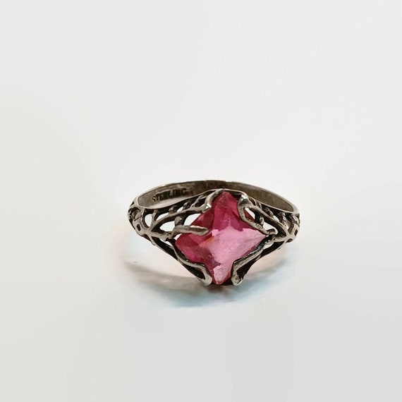 Vintage Sterling Silver Pink Glass Stone Ring Siz… - image 1