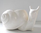 Snail Planter, Cactus Pot, Animal Planter, Vintage Design, White Ceramic, Snail Shell, Snails, Flower Pot, Lawn Decoration, Snail Theme