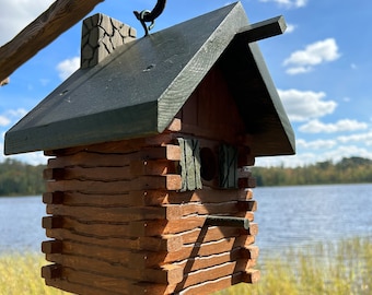 Rustic Log Cabin Style Birdhouse