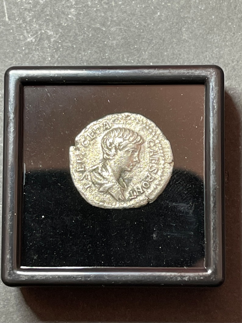 Roman coin-Silver Denarius Geta Caesar, circa 218-222 A.D-Rome image 3