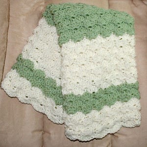 Best Seller Easy Crochet Afghan Throw Pattern Puffy Shells Fan Pattern English/UK Raised Recessed Shells Reversible 3 sizes Instant Download
