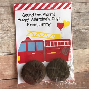 Imprimable Firetruck Valentines Day Card, Editable Fire Truck Oreo Valentine's Note for Kid Instant Download, Non Candy Gift Favor Treat Idea image 4