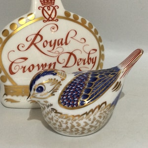Royal Crown Derby GOLDCREST Paperweight