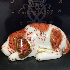 BOXED Royal Crown Derby Collectors Guild PUPPY Paperweight