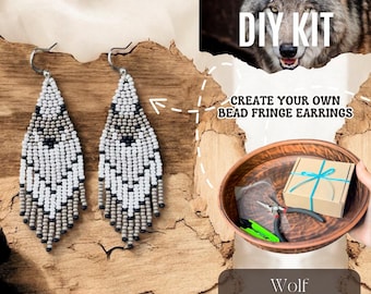 Gör-det-själv-kit med vargpärlörhängen – Set med fransörhängen i seed bead – Smycken med inhemska djur – Kit för handgjorda pärlor