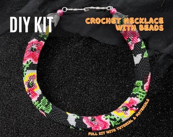 Kit de collar de cuentas de crochet para hacer tú mismo, collar de cuerda floral hecho a mano, juego de joyería de crochet con cuentas negras, regalo artesanal para ella, kit completo de bricolaje