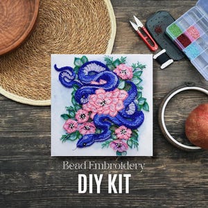 DIY Bead Embroidery Kit Snake and Flowers, Blue Snake Beaded on Artistic Canvas, Beadwork Wall Decor, Craft Kit with Materials and Tutorial