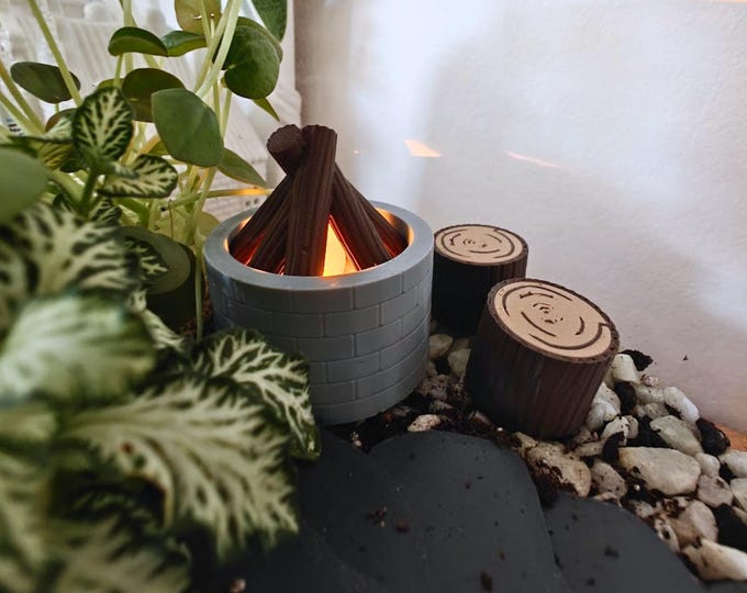 Mini Campfire for Terrariums, Logs & Fire Pit, 3D Printed Miniature Terrarium Decoration