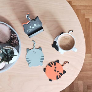 Cat Coaster Set, Double sided Cute and Funny Kitten Coasters with Holder, Table mats for Feline Lovers, 3D printed Decor
