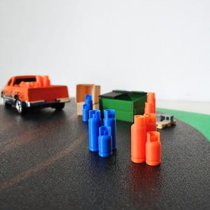 Botellas de gas en miniatura, accesorios para dioramas a escala 1/64 para exhibiciones, maquetas, manualidades, proyectos de hobby e impresión 3D.
