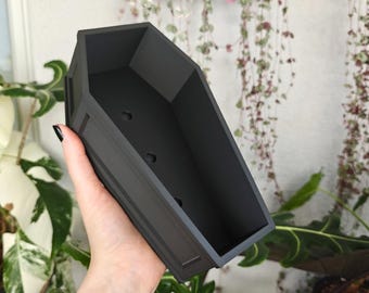 Coffin Planter with Drainage & Tray, Gothic Plant Pot, Home Decor, 3D Printed Planters, Halloween Decor