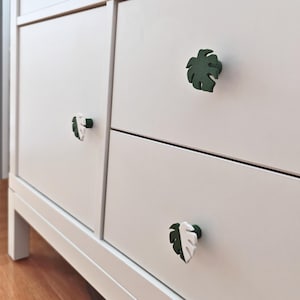 Monstera Knobs for Door or Drawer, Variegated Leaf Handle, Cabinet Pull, 3d print