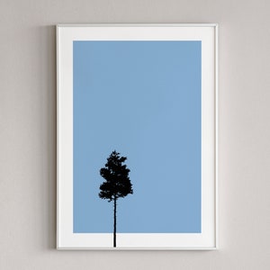 Poster con silhouette di pino, arte minimalista degli alberi, stampa moderna della natura, arte murale blu, stampa botanica, opera d'arte di pino, arte contemporanea