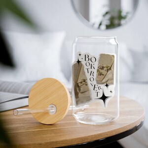 Booktrovert Glasbecher mit Deckel und Strohhalm 16oz | Glasbecher | Eiskaffeetasse | Geschenk für die beste Freundin | Geschenk für Sie
