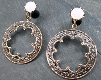 Dangle Gauges, Antiqued Brass Filigree, Elegant Gem Plugs