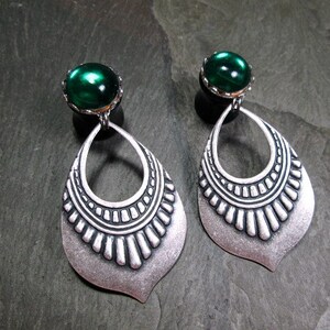 Dangle Plugs, 12g, 10g, 8g, 6g, 4g, 2g, 0g, Gothic Gauges, Plug Earrings, Gauged Plug Earrings, Gothic Wedding, Tribal Style Emerald Green